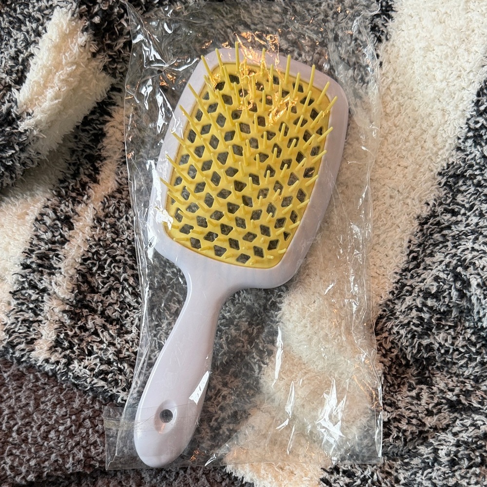 Yellow and Gray Detangling Hair Brush
